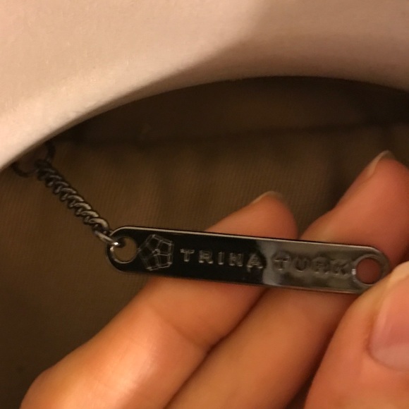 TRINA TURK TRENCH COAT SIZE 6 NWT - Picture 2 of 8